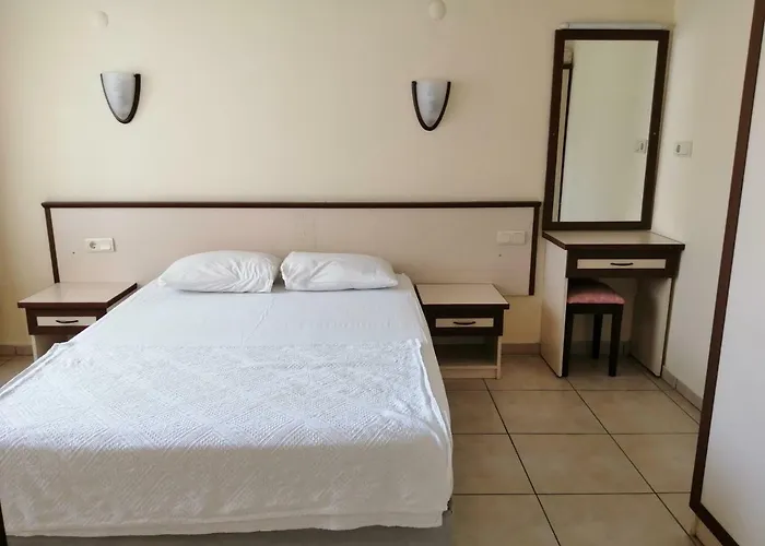 Oya Family Aparthotel