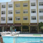 Oya Family Aparthotel