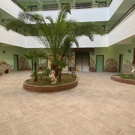 Oya Family Hotel de apartamente