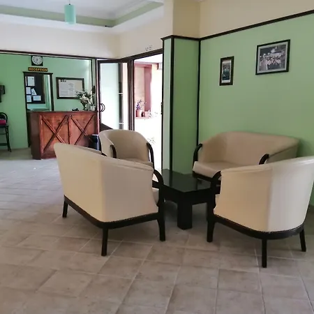 Oya Family Hotel de apartamente