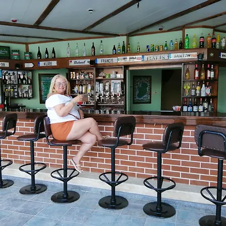 Hotel de apartamente Oya Family Kusadası