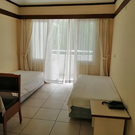 Hotel de apartamente Oya Family