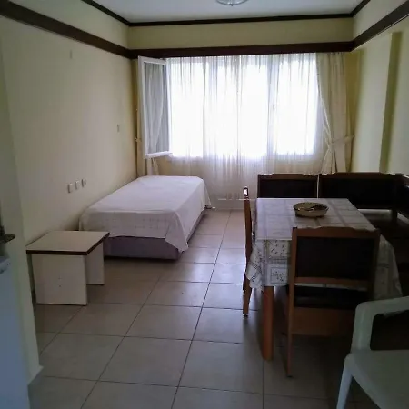 Oya Family Hotel de apartamente Kusadası