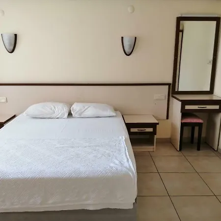 Oya Family Hotel de apartamente