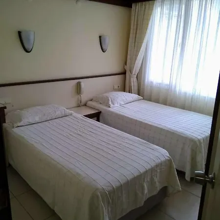 Oya Family Hotel de apartamente