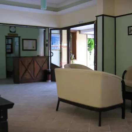 Oya Family קוסדסי