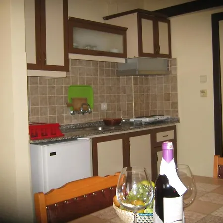 Lägenhetshotell Oya Family Kusadası