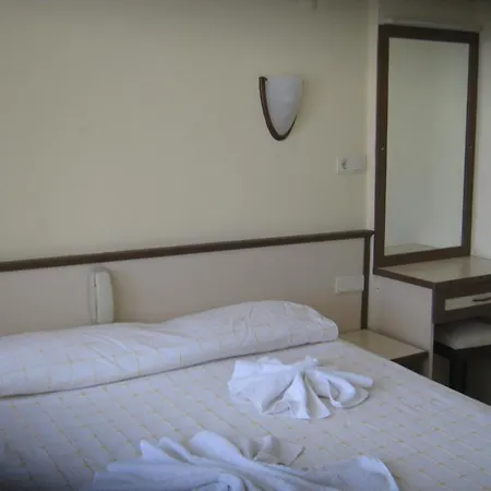 Oya Family Aparthotel Kusadasi