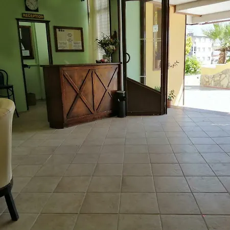 Apart Otel Oya Family Kuşadası