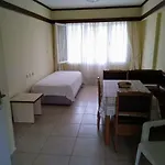 Oya Family Lägenhetshotell Kusadası
